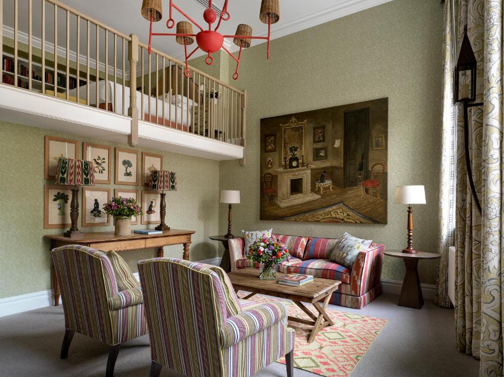 Superior Loft Suite - Image 3