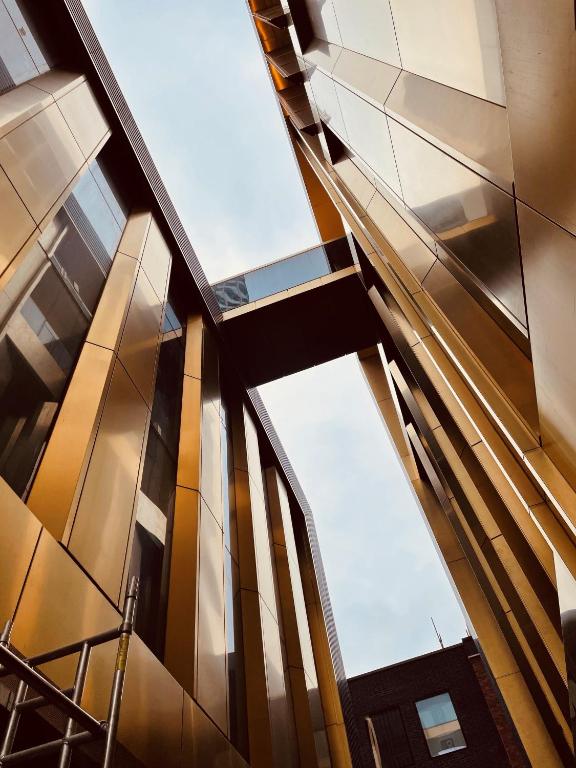 Deluxe Room - Image 2