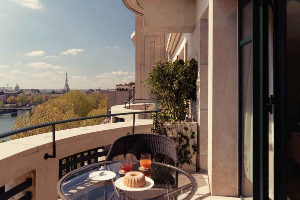Balcony Junior Suite - Image 2