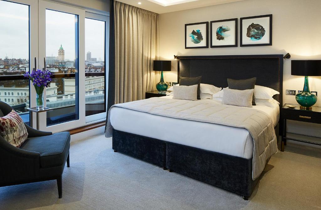 Luxury Two-Bedroom Apartment - Image 15