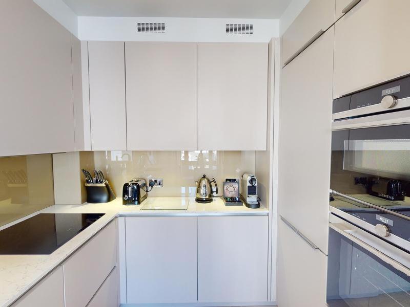 Two-Bedroom Family Apartment - Image 4