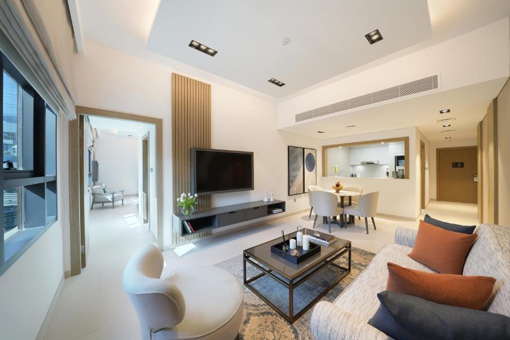 Superior One-Bedroom Apartment (2 Adults) - Image 11