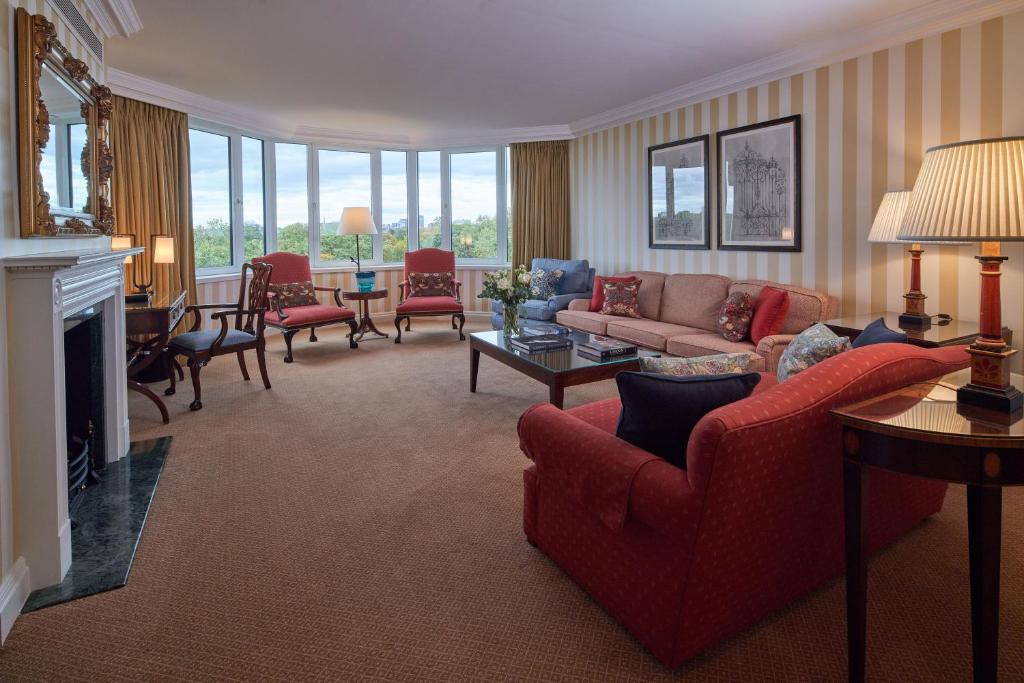 Cheval Thorney Court at Hyde Park