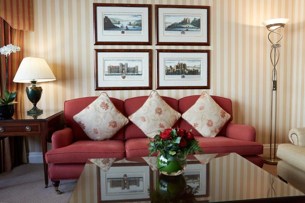 Superior Two-Bedroom Apartment - Image 6