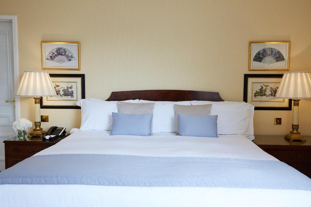 Two Bedroom Townhouse - Image 3