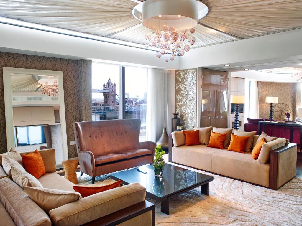 Two-Bedroom Penthouse Tower View - Image 5