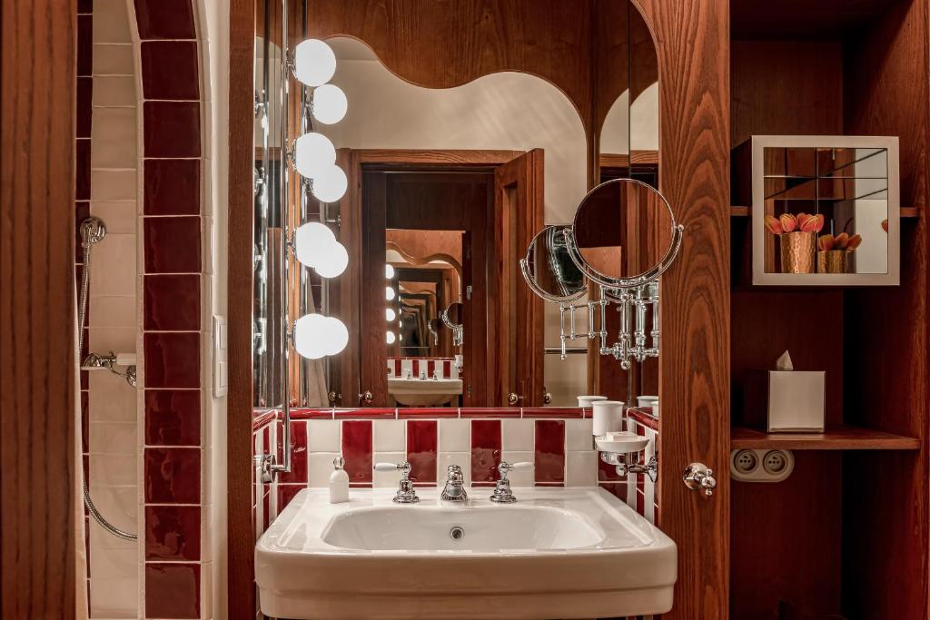 Superior  Room - Image 5