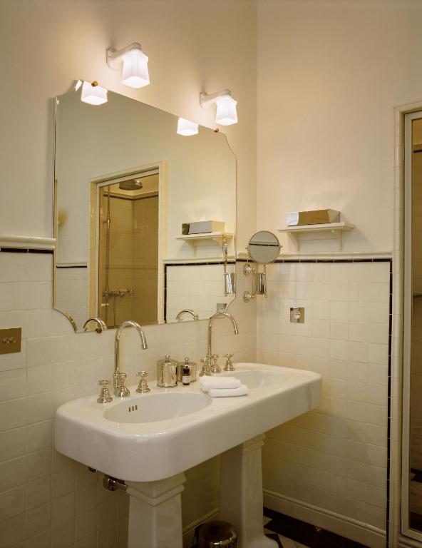 Prestige Room Voltaire - Image 3