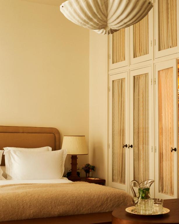 Room Prestige - Image 6