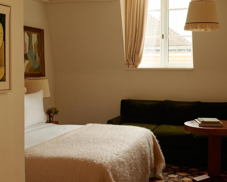 Suite Voltaire - Image 2