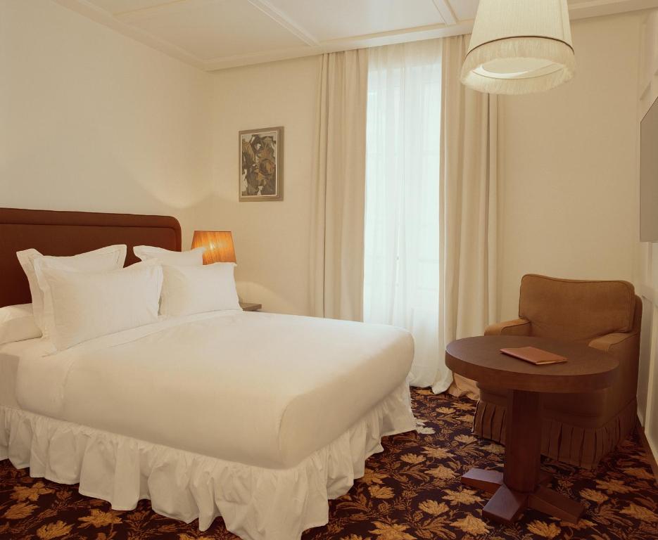 Superior Room - Image 1