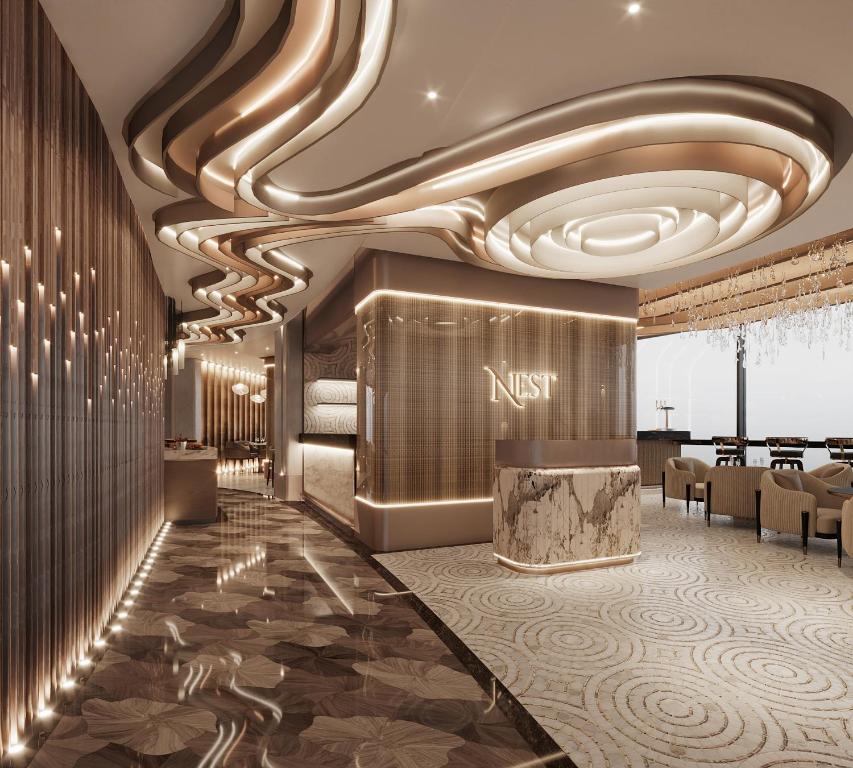 One-Bedroom Suite with Luxury Bath View and Lounge Access - High Floor - Image 4
