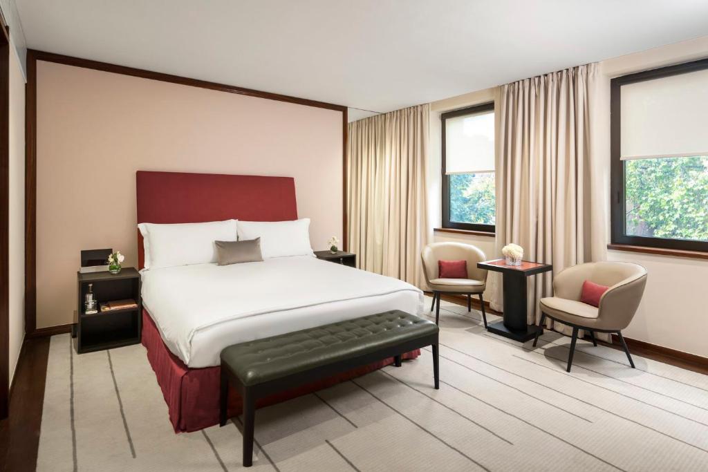 City Room - Image 2