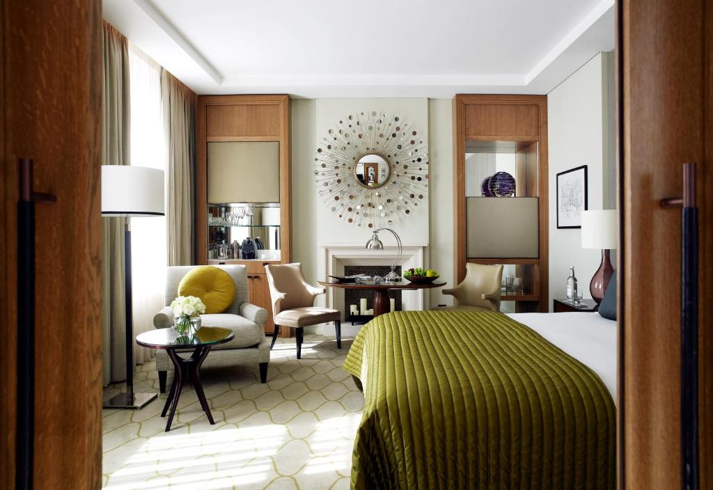 Executive Room - Image 4