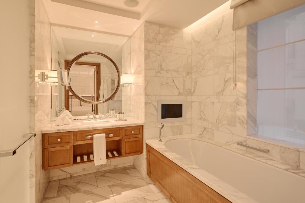 Garden Suite - Image 6