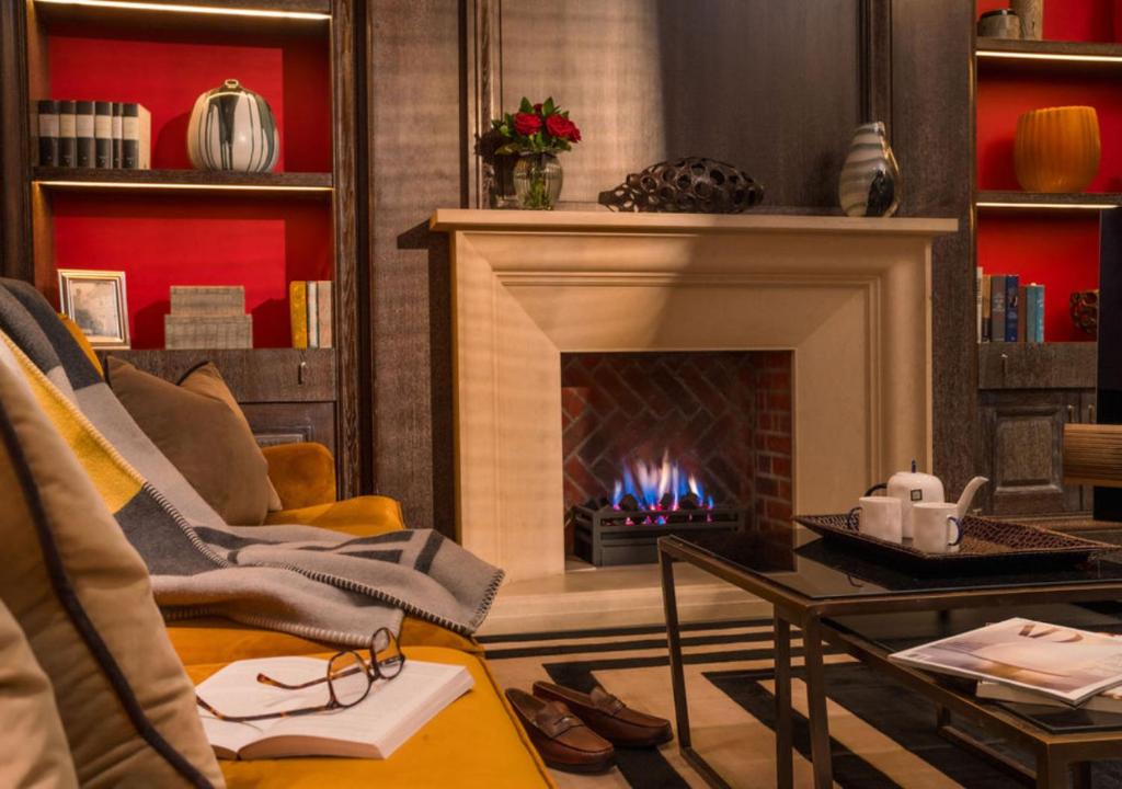 The Whitehall Penthouse - Image 7