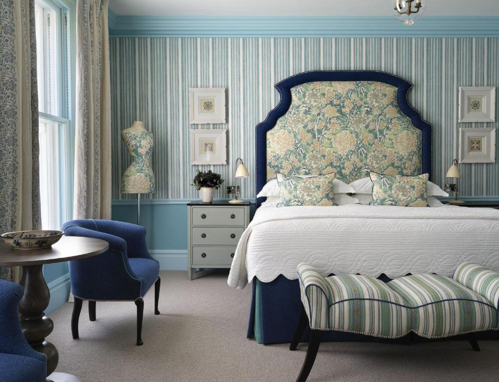 Deluxe Junior Suite - Image 8