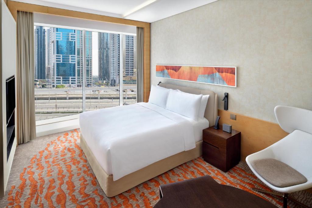 Standard King Room - Image 5