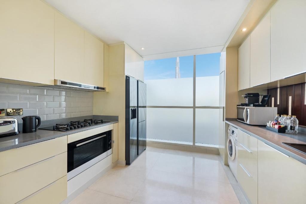 Three-Bedroom Suite - Image 8