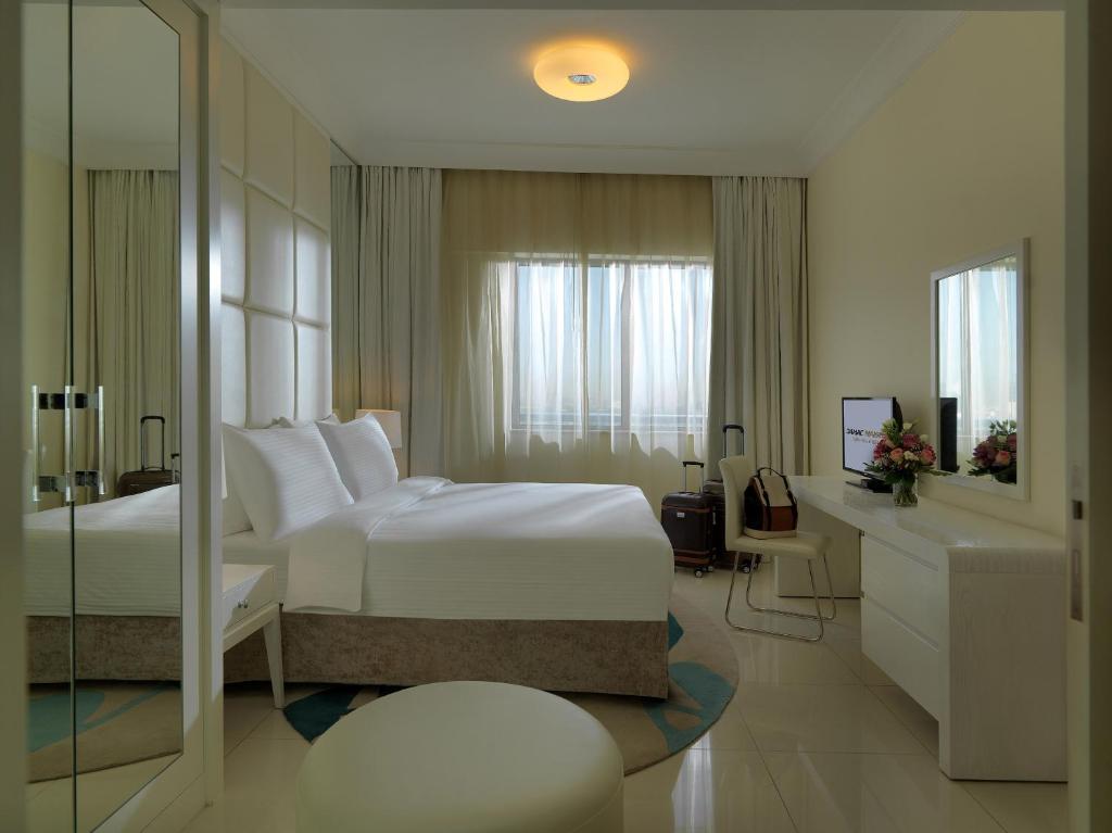 Two Bedroom City View with kitchenette and Private Balcony - Image 4