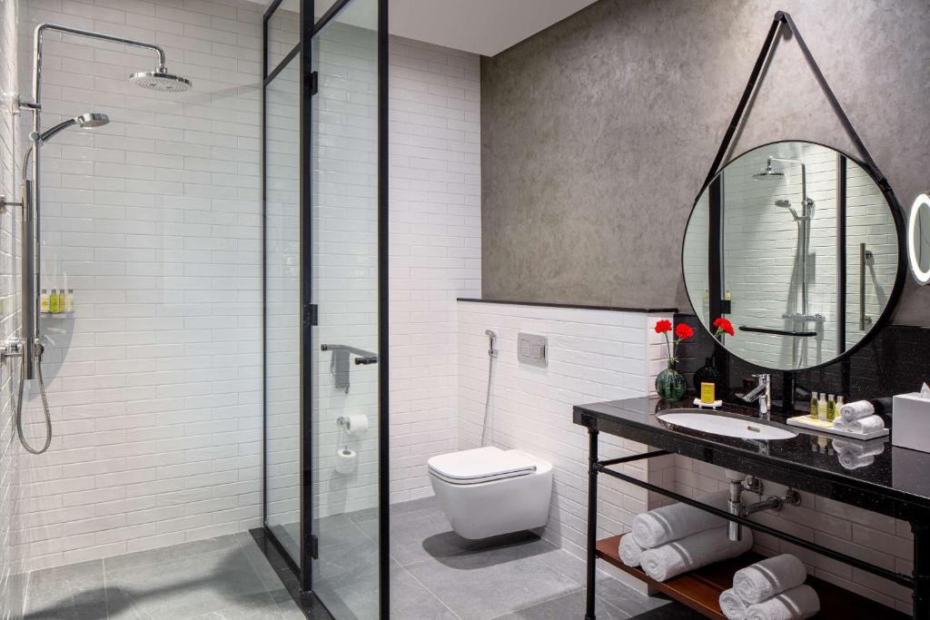 One-Bedroom Apartment with Patio - Image 3