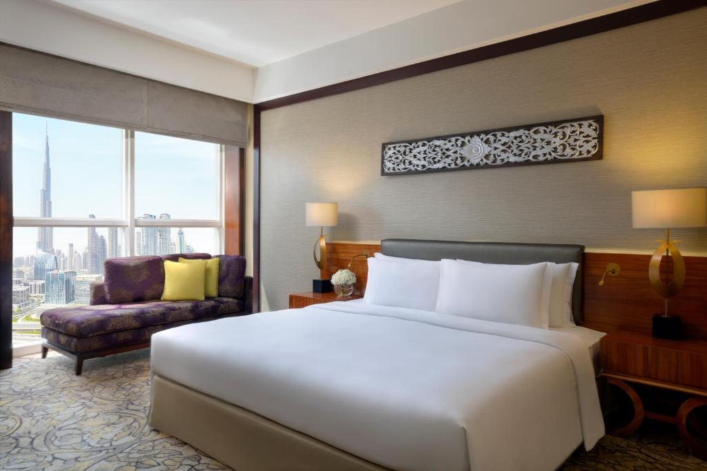 Dusit Club Room - Burj Khalifa View - Image 3