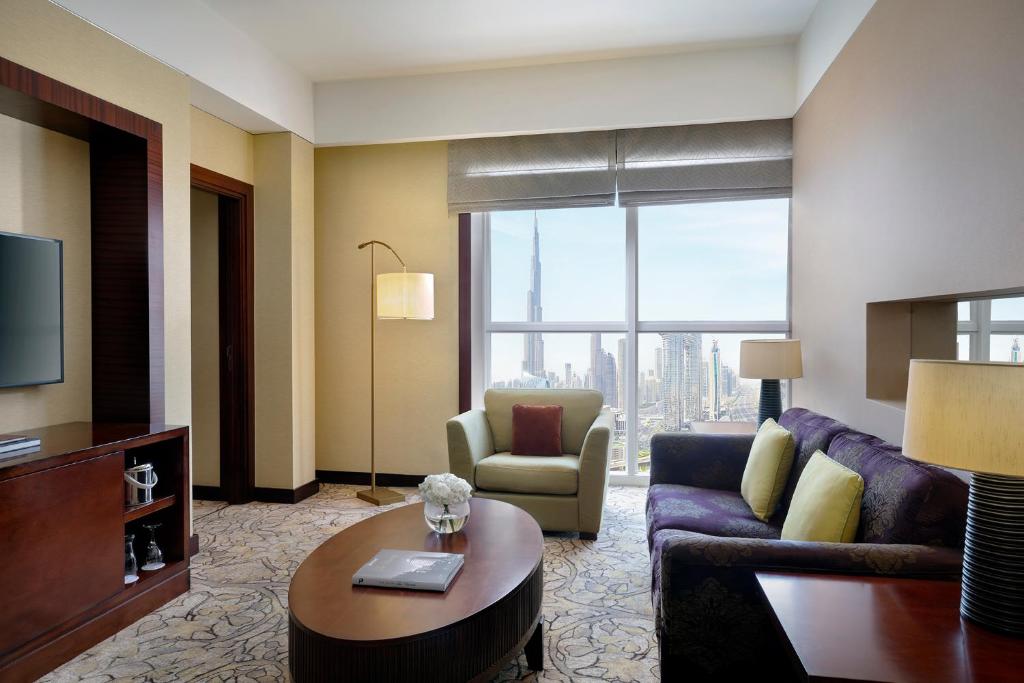 Executive Suite - Image 1
