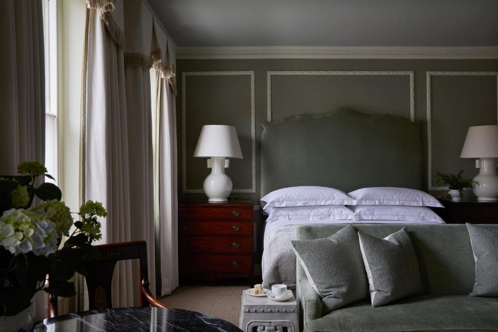 Studio Suite - Image 29