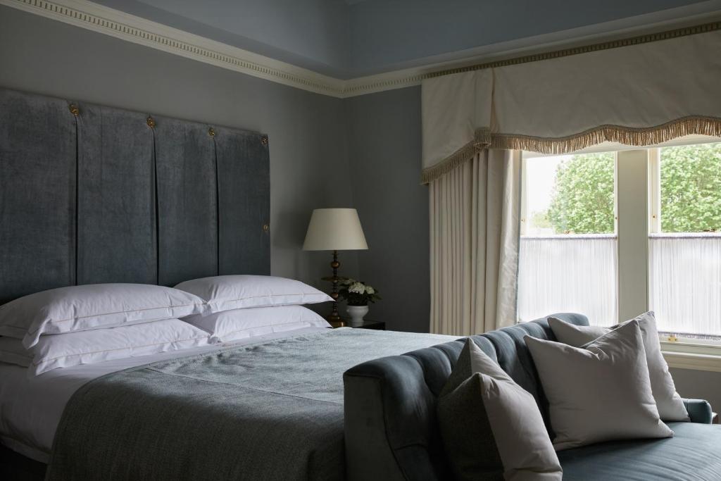 Studio Suite - Image 9