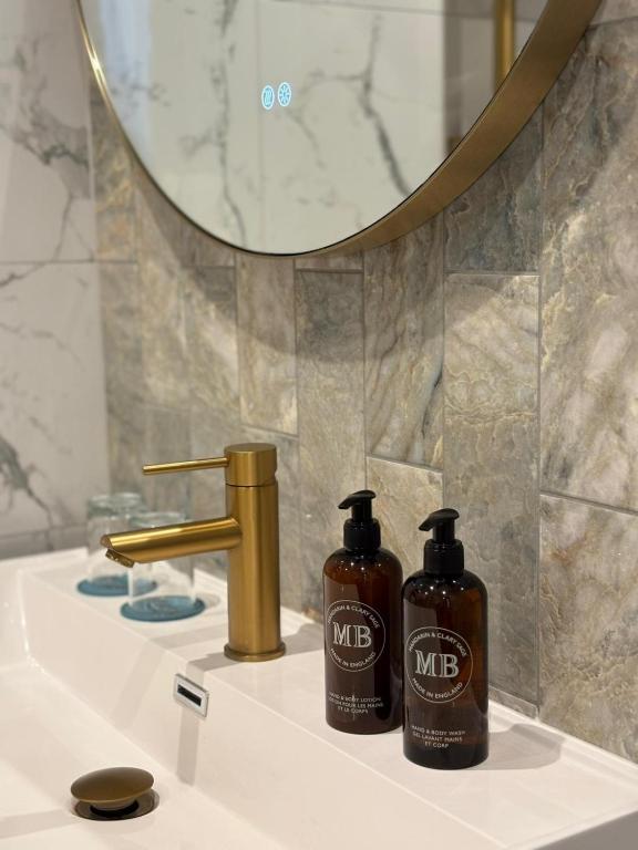 Continental Suite - Image 2