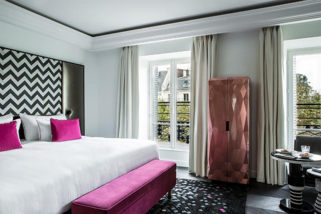Deluxe Double Room - Image 1