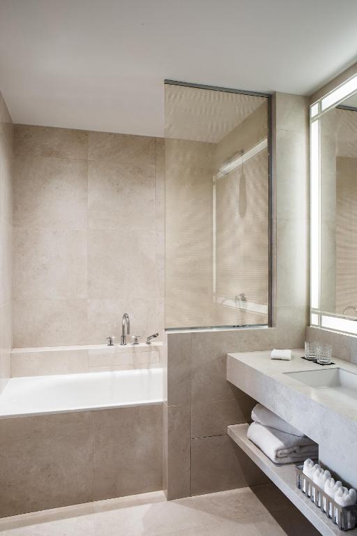 Panache Junior Suite - Image 2