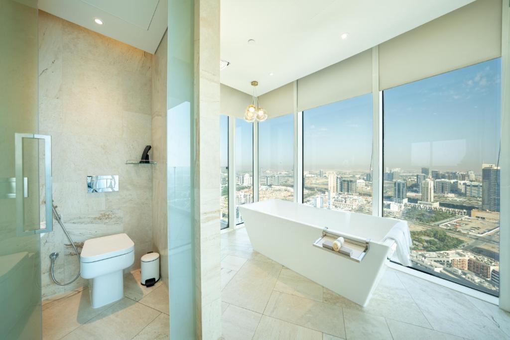 2 BED | Sky Villa w/Pool - Image 3