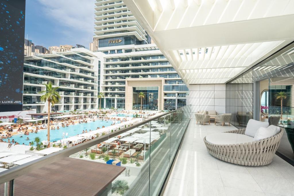 3 BED | Euphoria Suite - Image 6