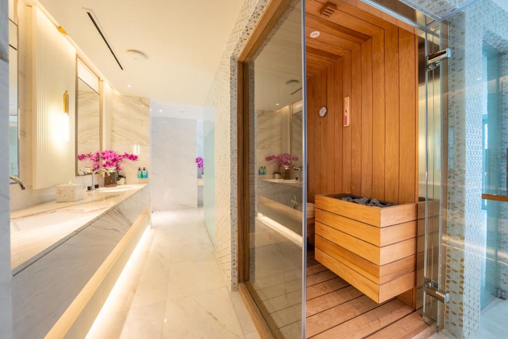 3 BED | Euphoria Suite - Image 9