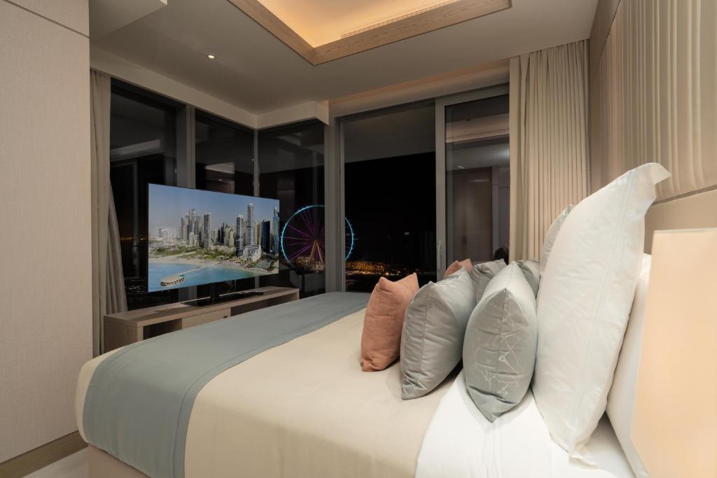 3 BED | Skyline Suite w/Pool - Image 3