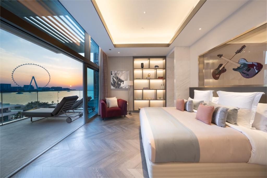 Encore Suite - Image 6
