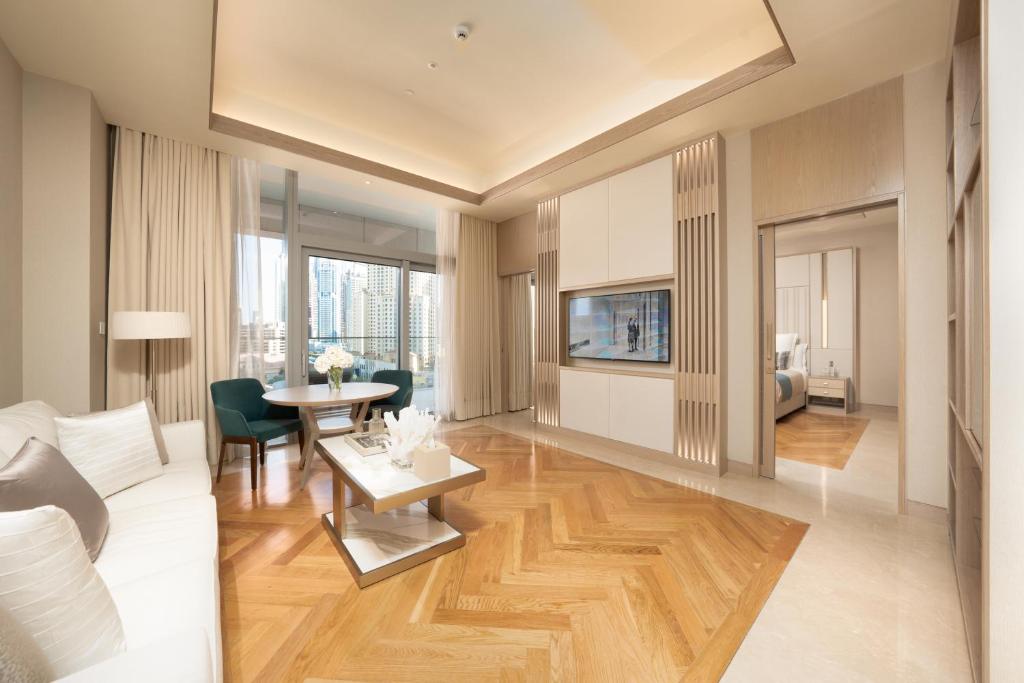 Junior Suite - Image 3
