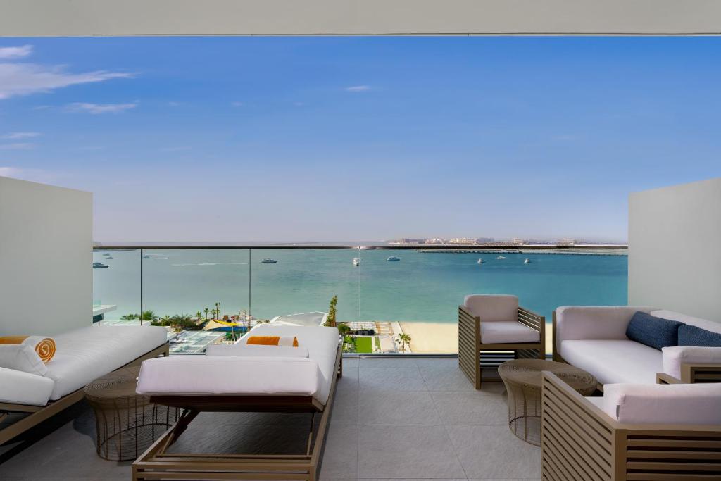 Luxe Sea View - Image 2