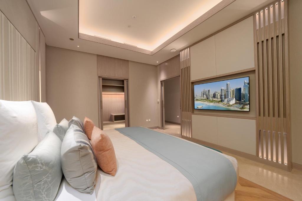 Luxe Spa Suite - Image 4