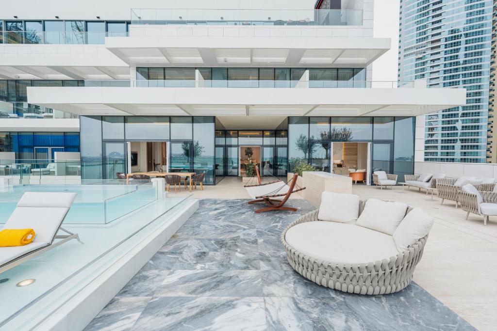 Masterpiece Suite w/Pool - Image 1