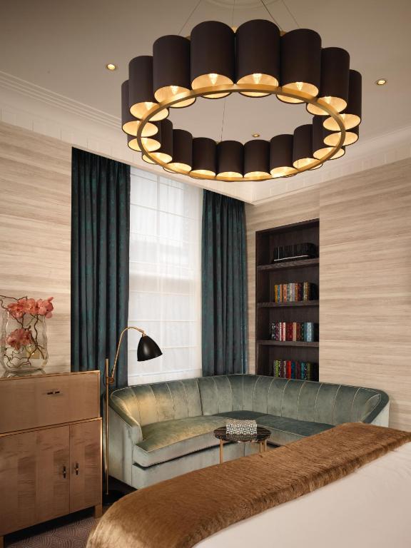 Junior Suite - Image 5