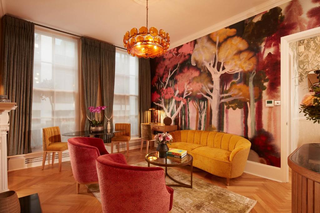 Two Bedroom Suite - Image 1