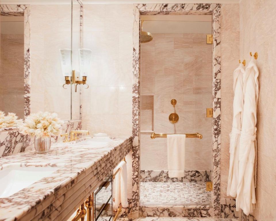 Prestige Junior Suite - Image 4