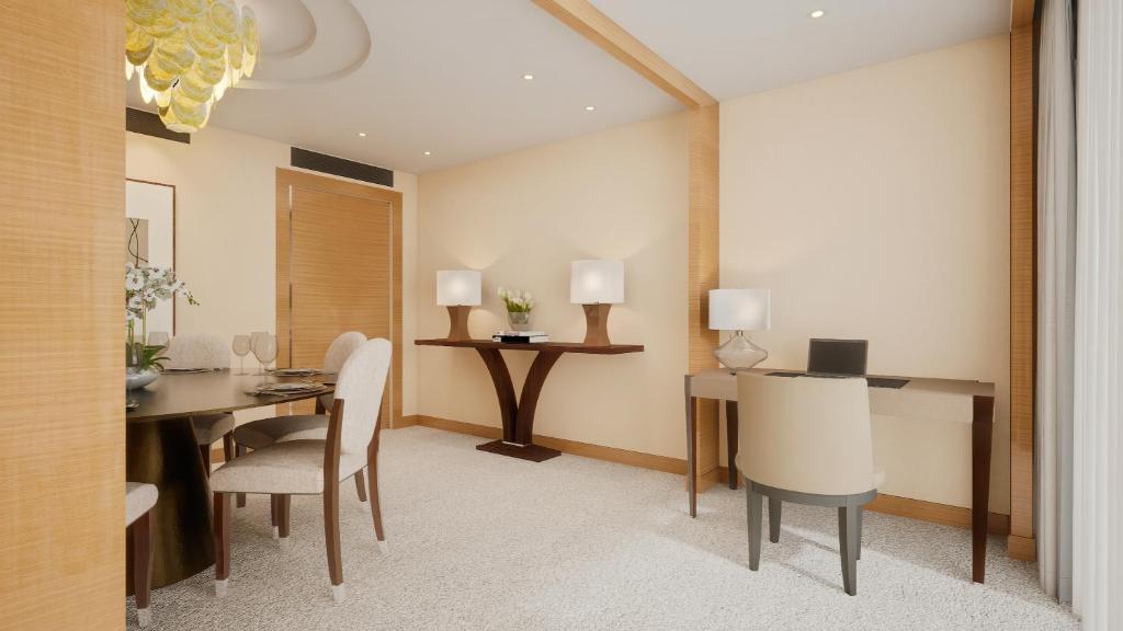 Deluxe Suite - Image 1
