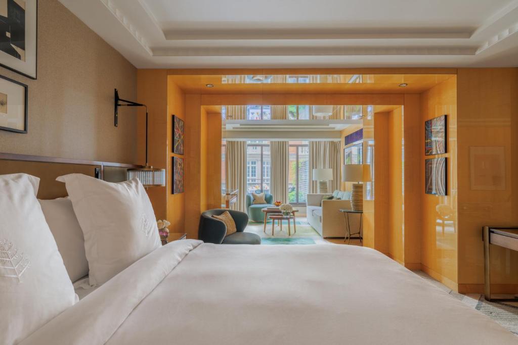 Studio Terrace Suite - Image 3