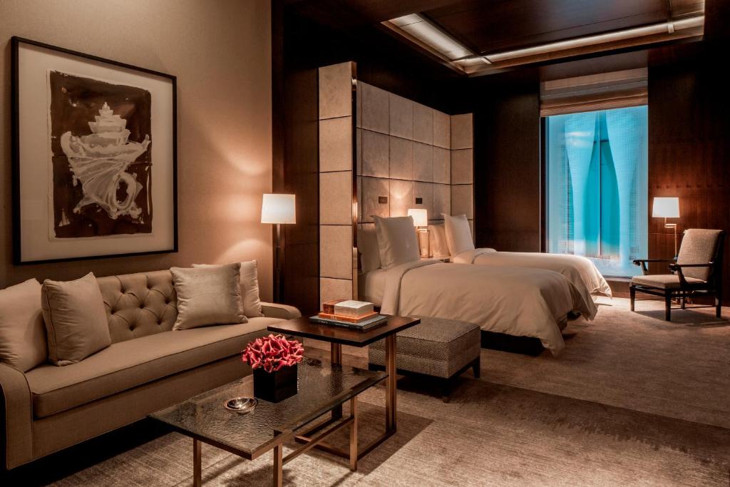 Executive Room Two Twin Beds - Image 1