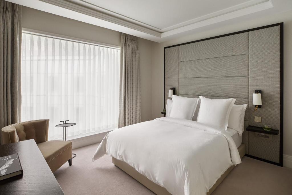 One Bedroom City View Hotel Residence - Image 4