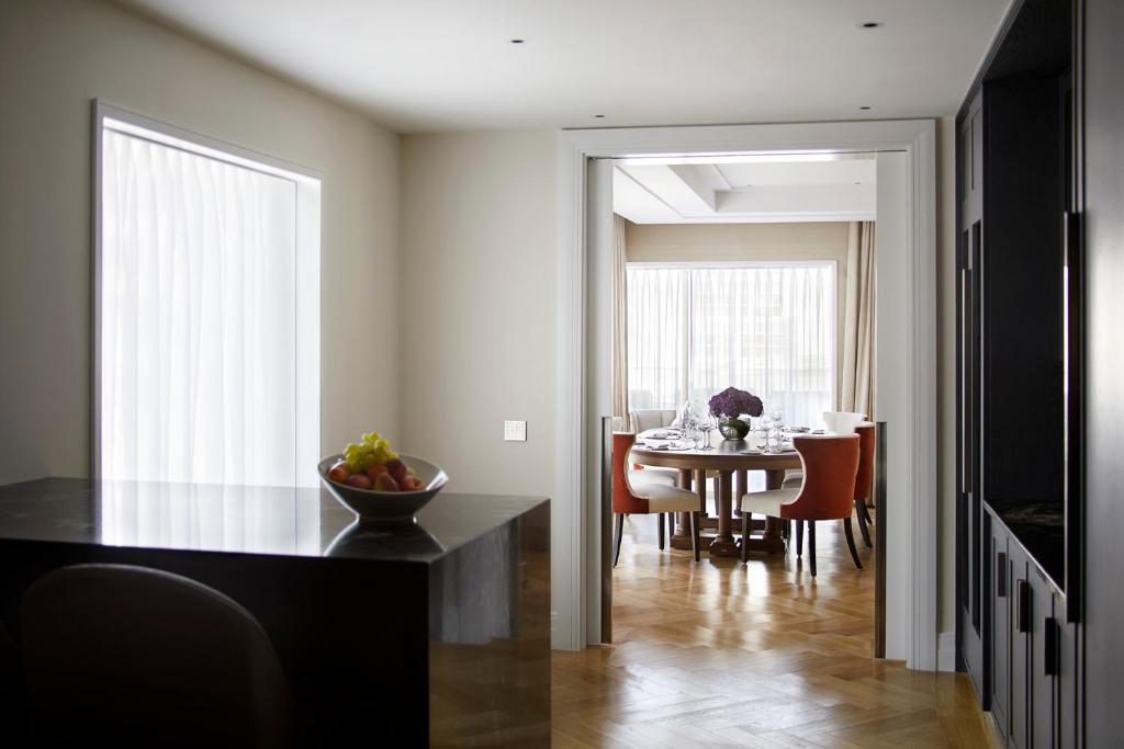 Royal Hotel Residence - Image 14