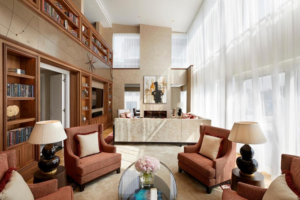 Royal Hotel Residence - Image 8
